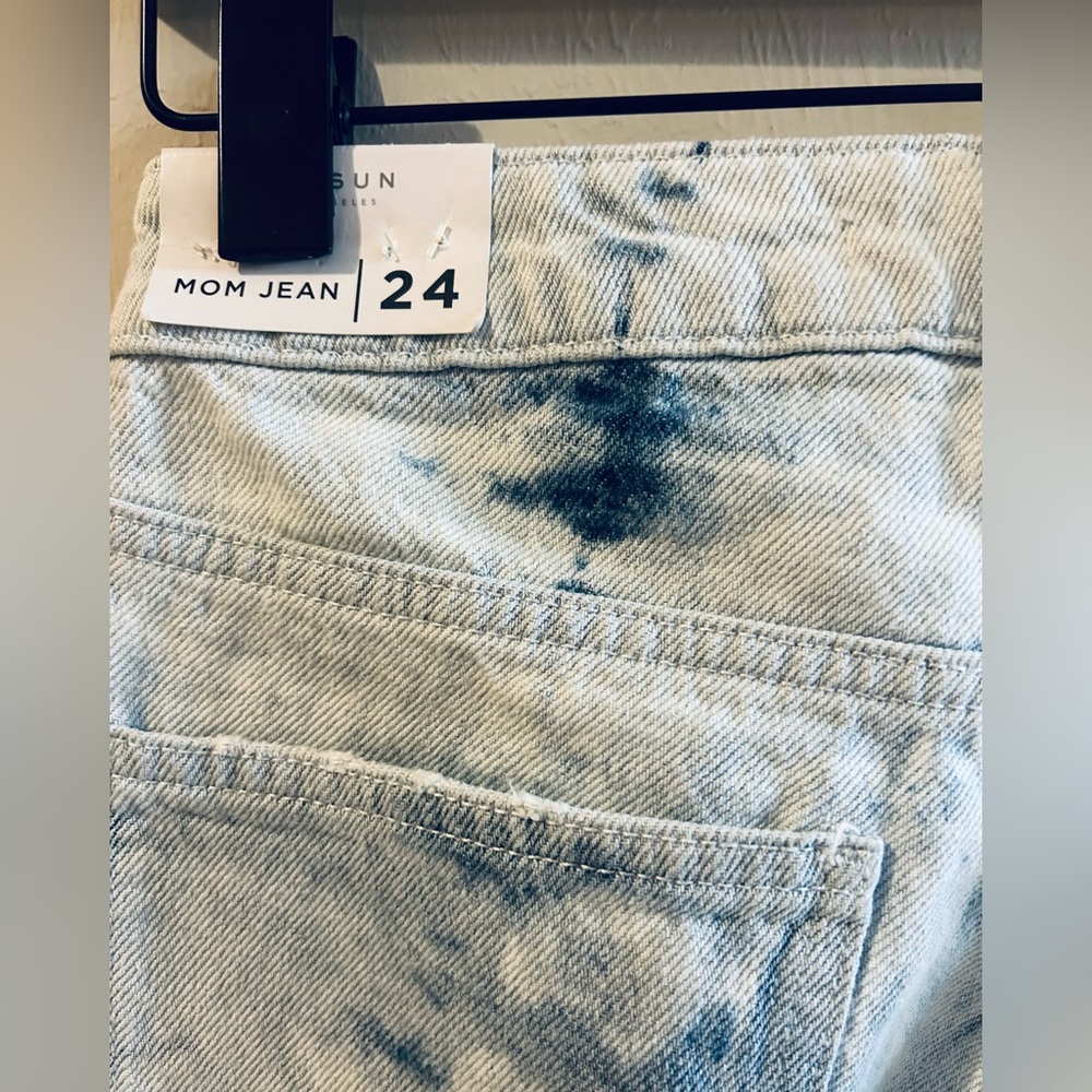 PACSUN 'HAZY TIE DYE MOM JEAN' SIZE 24 NWT - Picture 7 of 7
